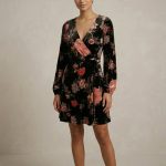 Μίνι Φόρεμα floral κρουαζέ μαύρο