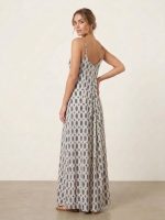 Maxi Φόρεμα με Τιράντες και Allover Print - Image 2