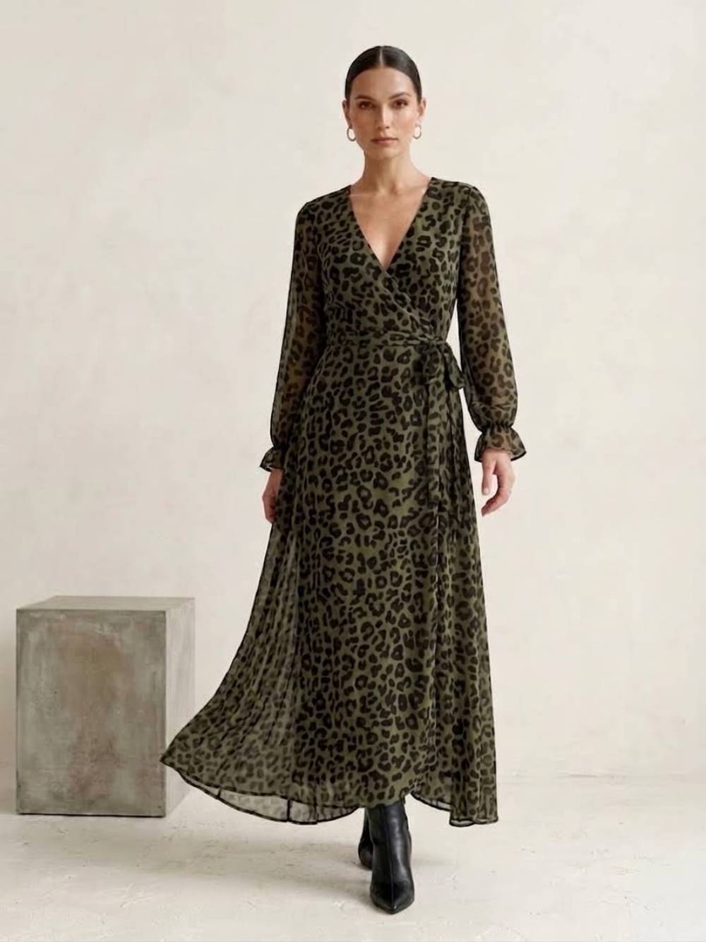 dress_long_olive_leopard-2 Μάξι Κρουαζέ Φόρεμα Λεοπάρ-Λαδί - Image 1